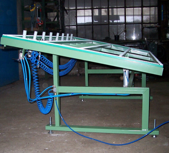 Blat skrajnie opuszczony