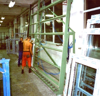 Stół montażowy nr 3 - obie belki uchylne