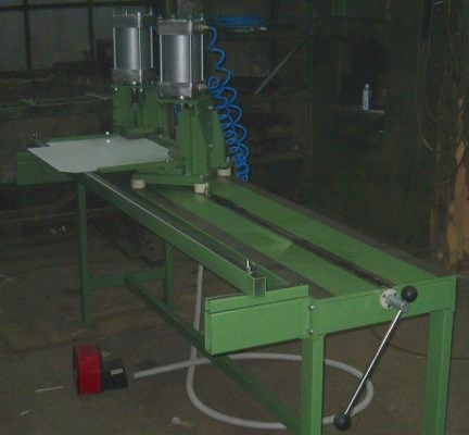 Podwójny wykrojnik - zdjęcie nr 1