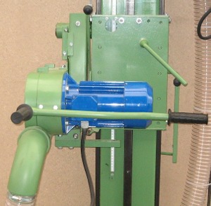 Cięcie płyty w pionie