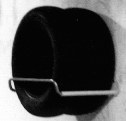 Uniwersalny regalik z oponami R13